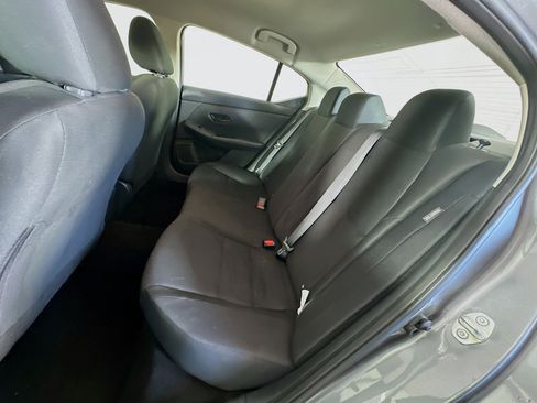 Used 2024 Nissan Sentra S image 25