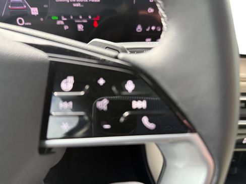 Certified 2025 Audi Q5 Premium w/ Convenience Package image 19