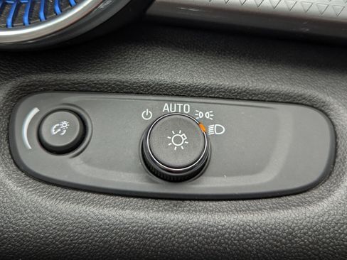 Used 2024 Chevrolet Trax LT w/ Driver Confidence Package image 15