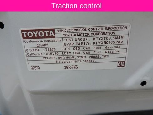 Used 2019 Toyota Highlander XLE FWD image 21