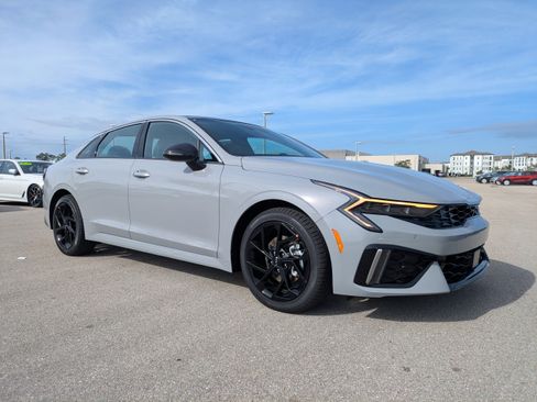 New 2026 Kia K5 GT-Line image 2