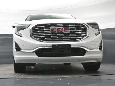 Used 2020 GMC Terrain Denali w/ LPO, Floor Liner Package AWD/4WD image 26