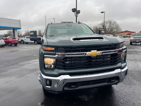 New 2026 Chevrolet Silverado 3500 LT w/ Convenience Package image 8