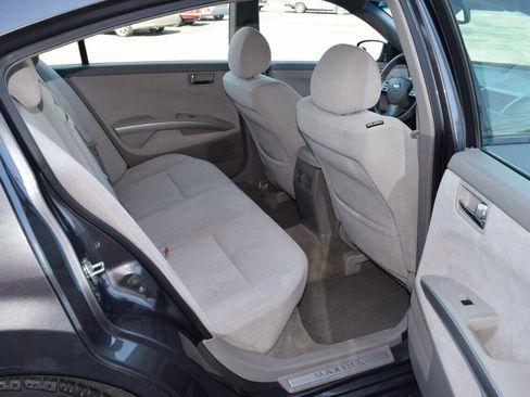 Used 2005 Nissan Maxima 3.5 SE image 35