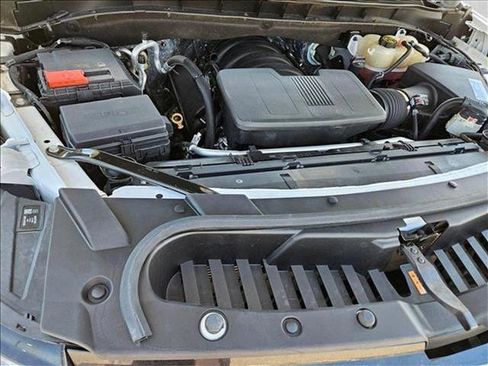 Used 2021 Chevrolet Suburban Premier w/ Premium Package image 25