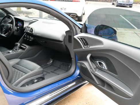 Used 2020 Audi R8 V10 performance AWD/4WD image 40