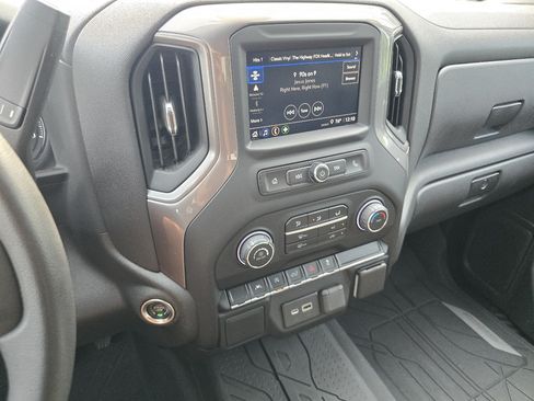Used 2022 Chevrolet Silverado 1500 Custom w/ LPO, Dark Essentials Package AWD/4WD image 33