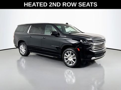 Used 2024 Chevrolet Suburban High Country image 2