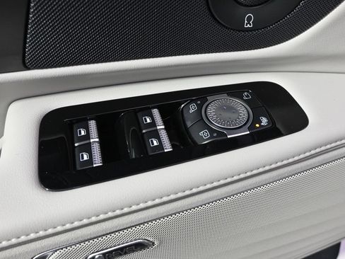 New 2026 Lincoln Nautilus Reserve w/ Jet Appearance Package AWD/4WD image 23