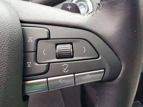 Certified 2023 Cadillac XT4 Luxury image 25