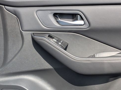 New 2026 Nissan Rogue SV FWD image 30