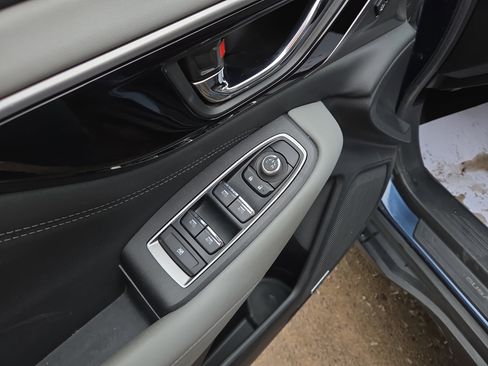 Used 2020 Subaru Outback Limited w/ Popular Package #2 image 16