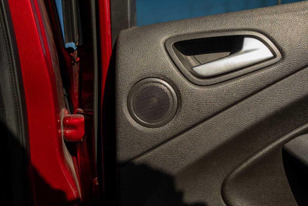 Used 2013 Ford Escape Titanium w/ Parking Technology Pkg FWD image 40
