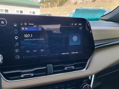 Used 2026 Chevrolet Equinox ACTIV FWD image 31