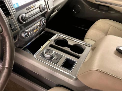 Used 2019 Ford Expedition Max XLT RWD image 17