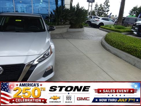 Used 2021 Nissan Altima 2.5 SR FWD image 31