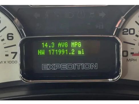 Used 2014 Ford Expedition Limited w/ Equipment Group 301A AWD/4WD image 34