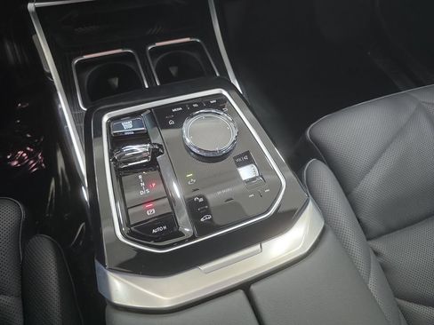 Certified 2023 BMW 740i w/ Parking Assistance Package RWD image 15