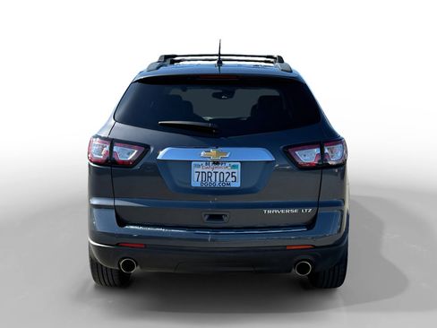 Used 2014 Chevrolet Traverse LTZ FWD image 4