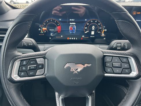 Used 2024 Ford Mustang Premium image 25