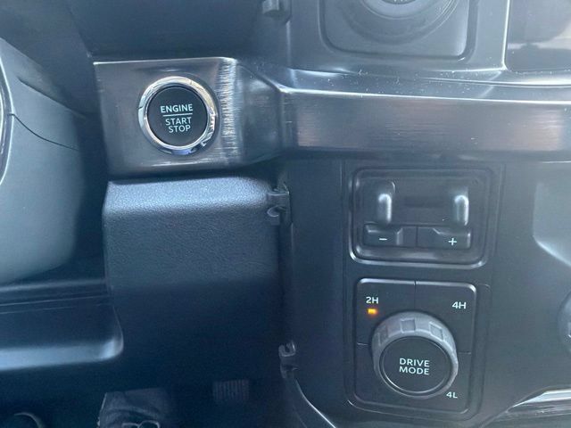 Used 2026 Ford F350 Lariat w/ Lariat Ultimate Package AWD/4WD image 22