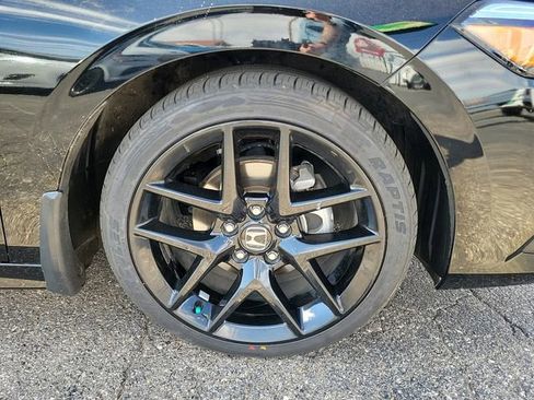 Used 2024 Honda Civic Sport image 9