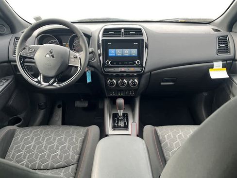 New 2025 Mitsubishi Outlander Sport AWD image 9
