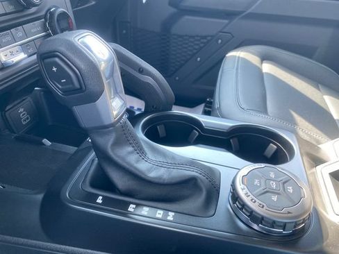 New 2026 Ford Bronco Badlands AWD/4WD image 24