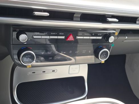 New 2026 Hyundai Ioniq 9 SEL AWD/4WD image 7