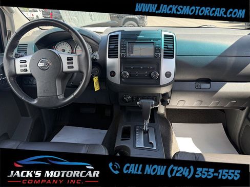 Used 2015 Nissan Xterra PRO-4X w/ Pro-4x Leather Package image 19