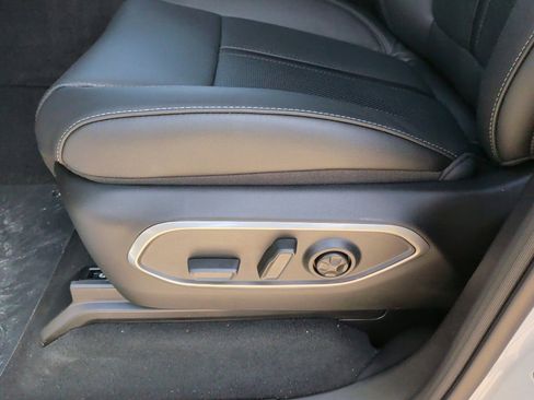 New 2026 Jeep Grand Wagoneer L 2WD w/ Premium Group I image 14