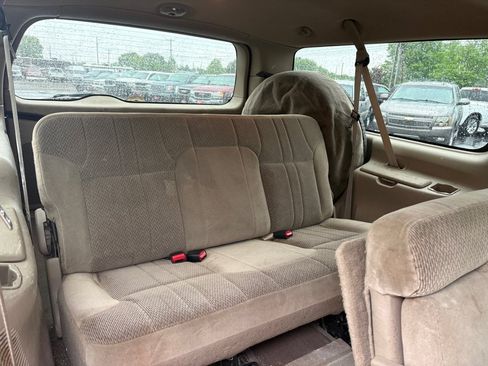Used 2001 Ford Excursion XLT AWD/4WD image 13