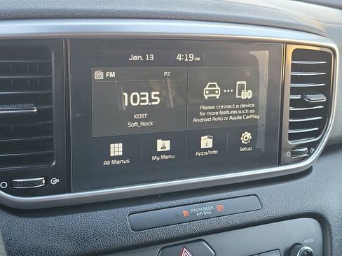 Used 2021 Kia Sportage LX image 9