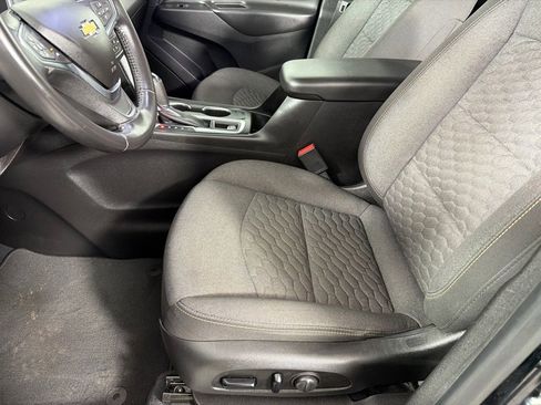 Used 2020 Chevrolet Equinox LT image 12