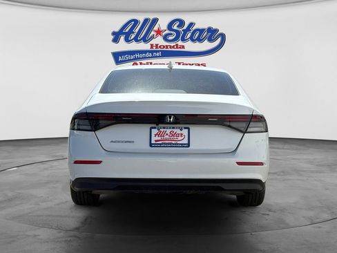 Used 2025 Honda Accord LX image 5