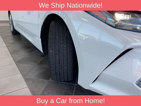 Used 2019 Toyota Avalon Limited w/ Advanced Safety Package FWD image 18