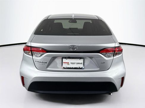Certified 2023 Toyota Corolla LE image 11