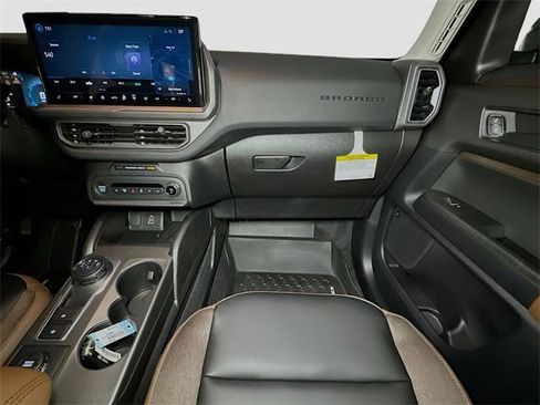 New 2025 Ford Bronco Sport Outer Banks w/ Outer Banks Tech Package+ image 26