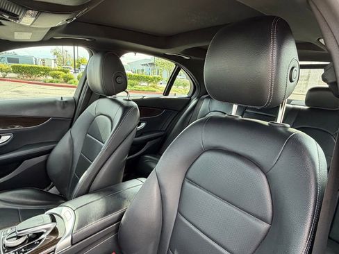 Used 2018 Mercedes-Benz C 350e Sedan image 20