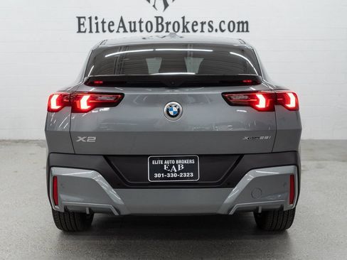 Used 2026 BMW X2 xDrive28i w/ Convenience Package AWD/4WD image 4