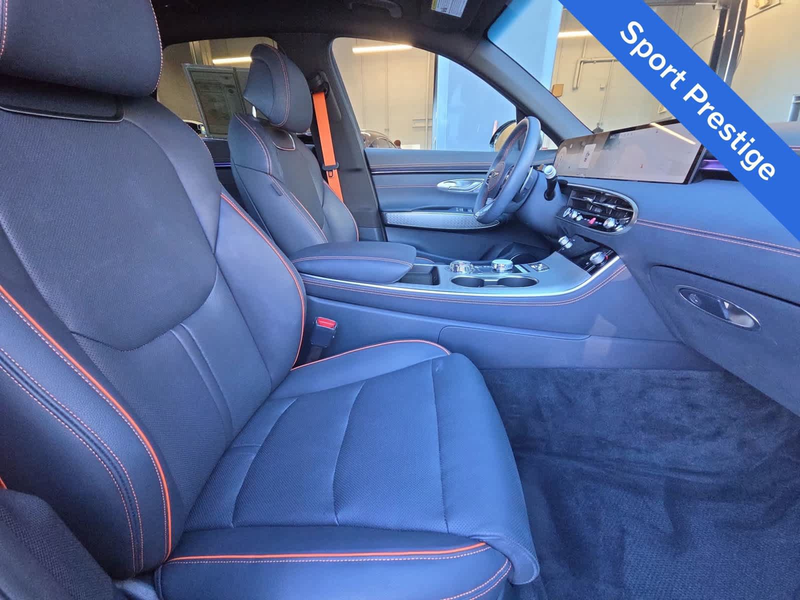 Certified 2026 Genesis GV70 2.5T Sport Prestige AWD/4WD image 18