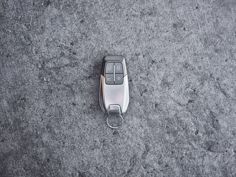 Used 2018 Ferrari 488 Spider image 75