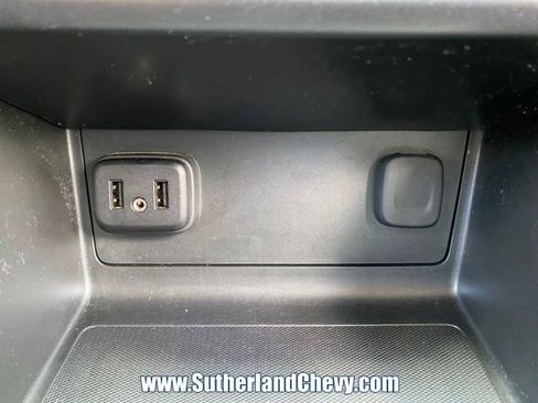 Used 2022 Chevrolet Colorado LT w/ Fleet Safety Package RWD image 30