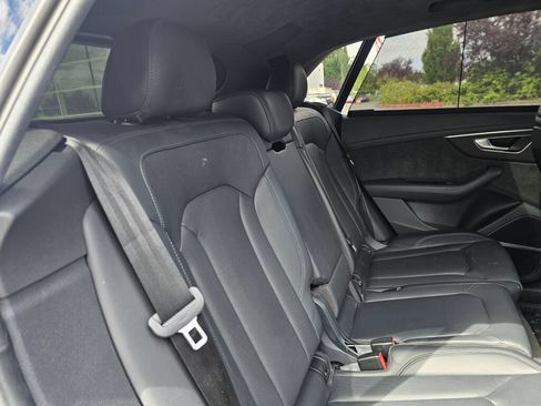 Used 2021 Audi Q8 Prestige AWD/4WD image 17