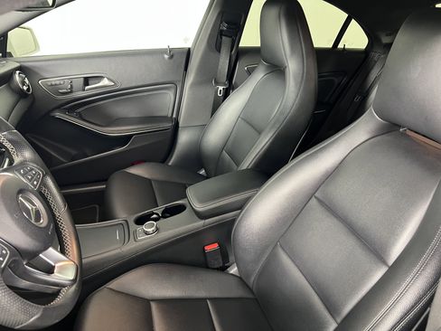 Used 2015 Mercedes-Benz CLA 250 4MATIC image 15