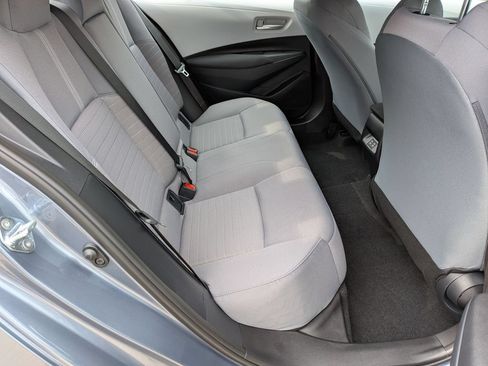 Used 2026 Toyota Corolla SE w/ SE Package FWD image 17