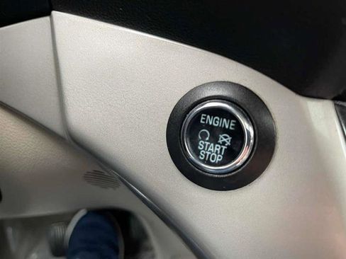 Used 2013 Ford C-MAX SEL image 72