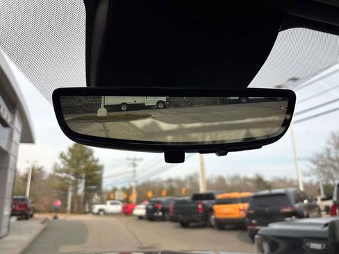 Certified 2024 Chevrolet Tahoe High Country image 32