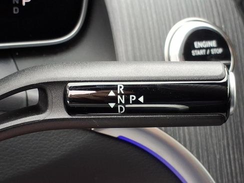 Certified 2025 Mercedes-Benz GLC 300 4MATIC image 20