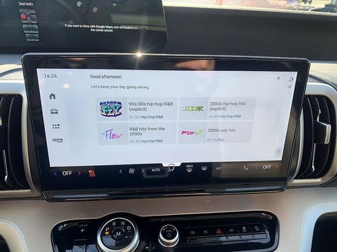 Used 2025 Ford Expedition Max Active image 18